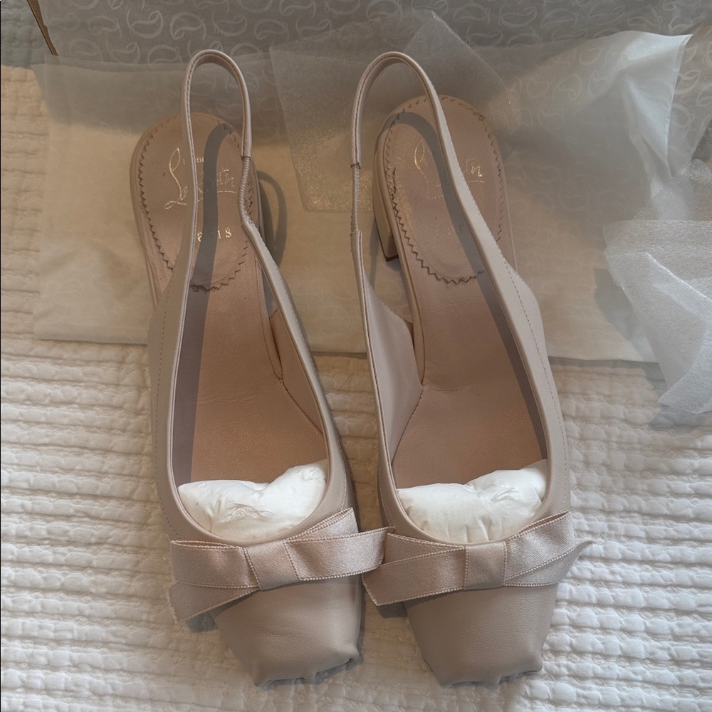 Christian Louboutin Nude Slingback ballet flats